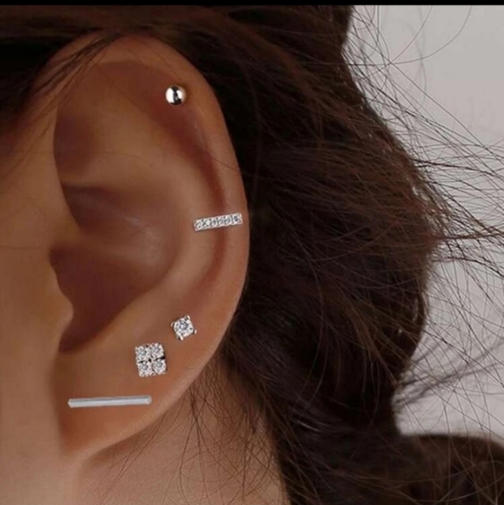 5 Piece Silver Rhinestone Cartilage Earrings